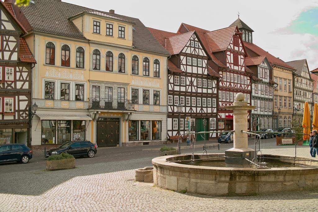 Mittelalterliches Fachwerkhaus Am Diebesturm - Klimatisiert- 巴特索登-阿伦多夫 外观 照片